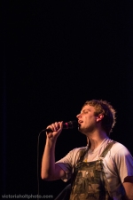 Mac DeMarco at The Moore Theater (Photo: Victoria Holt)