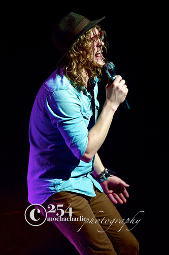 Allen Stone Live @ The Paramount – 12/7/12 (Photo by Mocha Charlie)