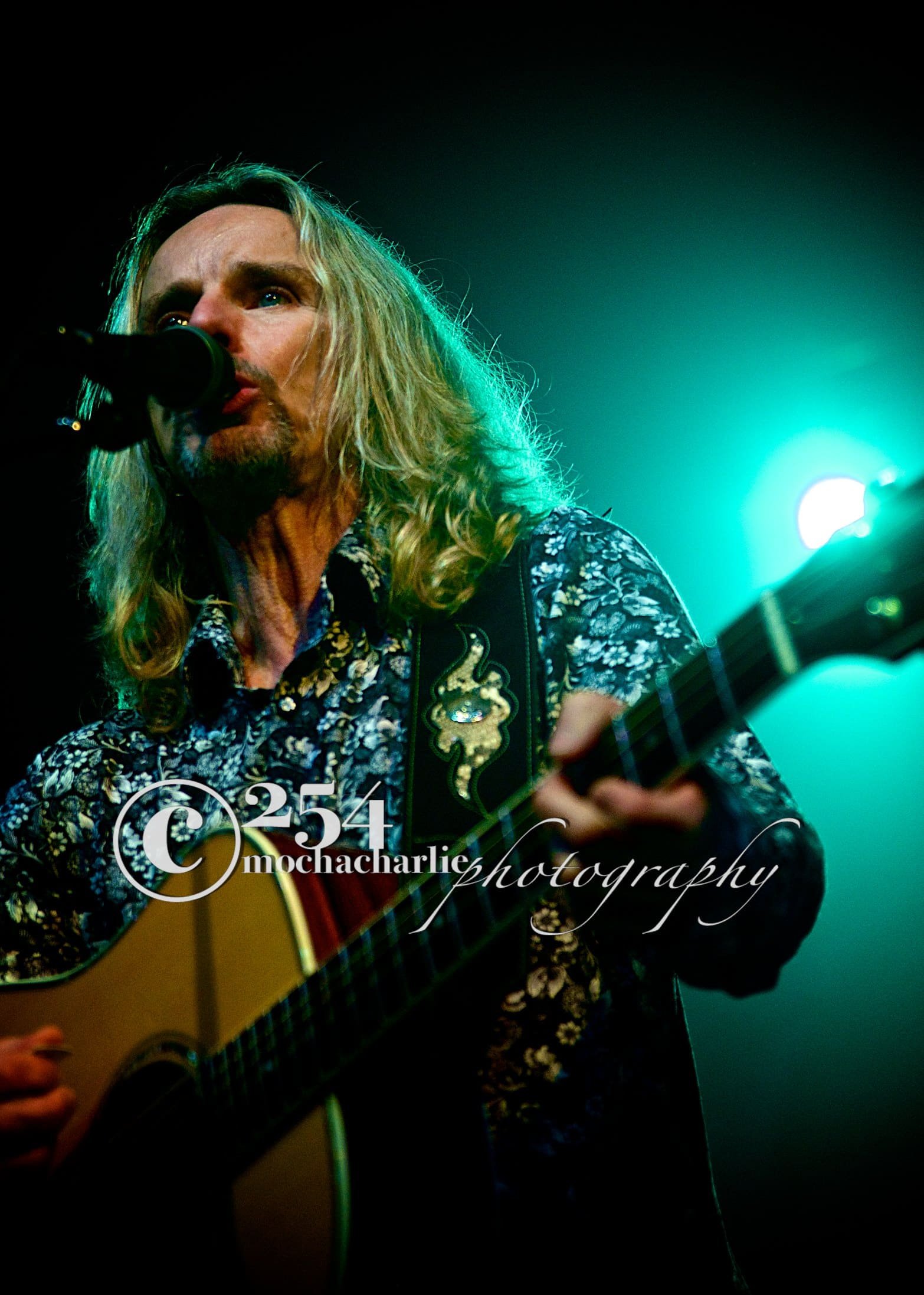 STYX live at The D & R in Aberdeen (Photo by Mocha Charlie)
