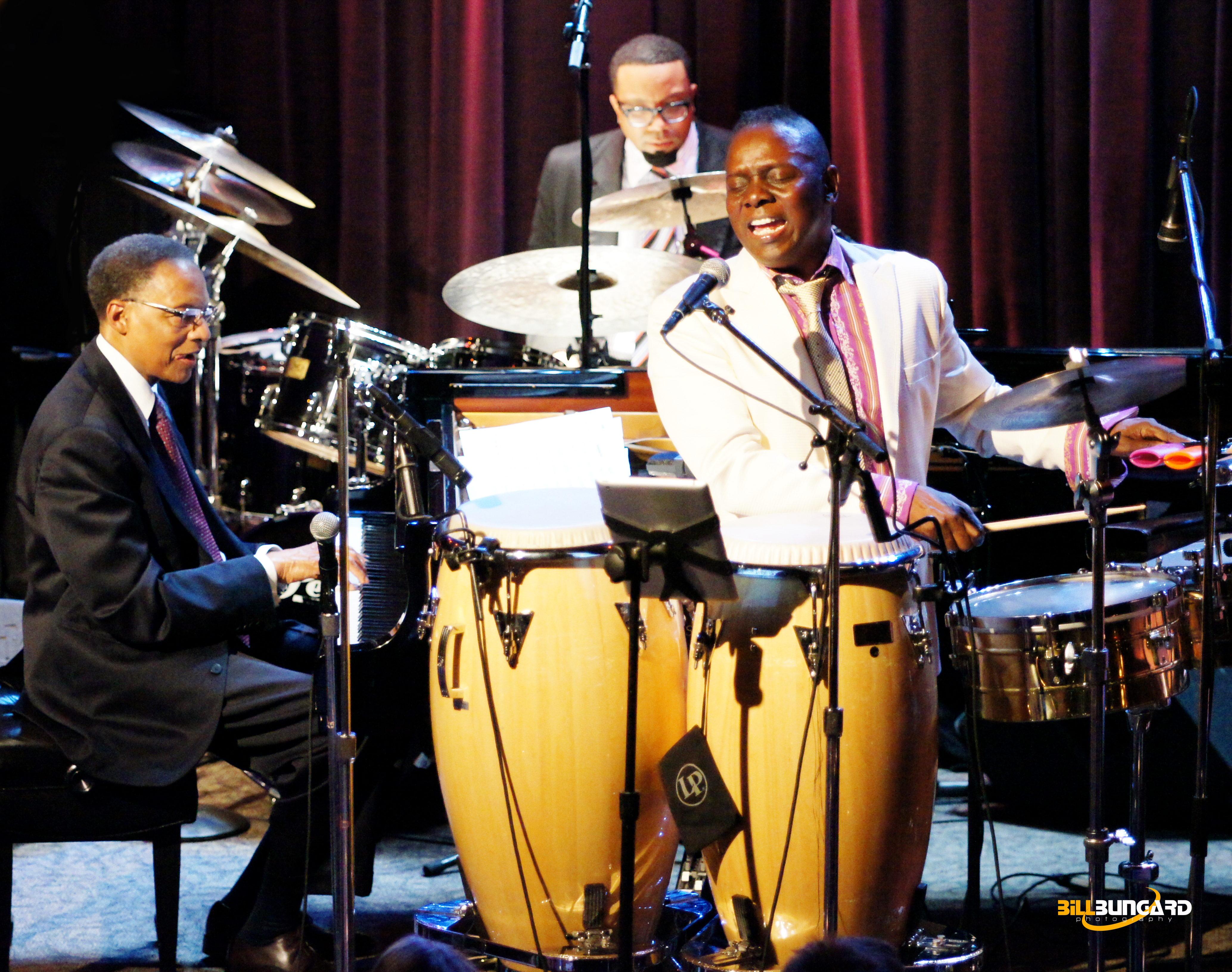 Ramsey Lewis and Philip Bailey at Jazz Alley (Photo by Bill Bungard)
