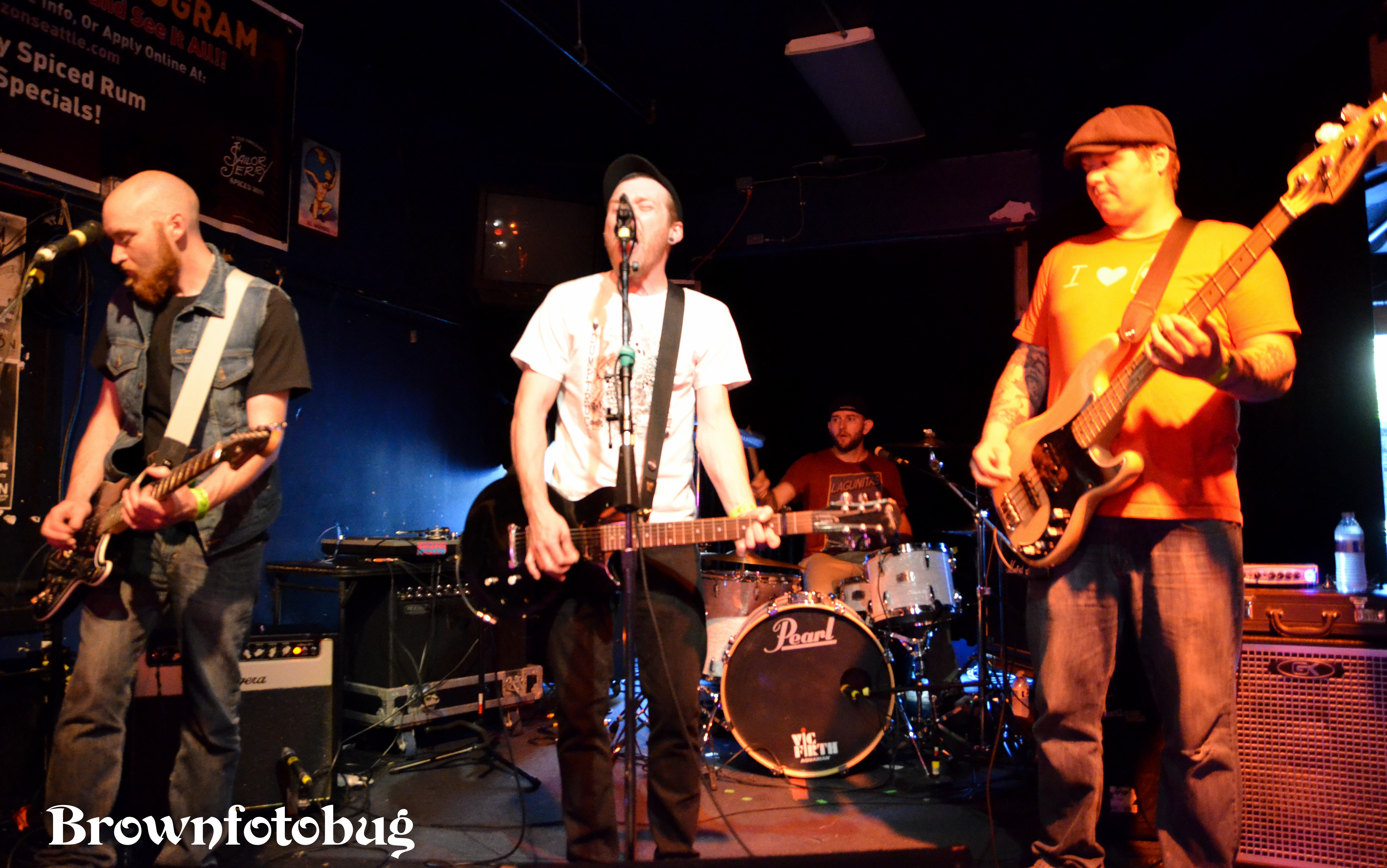 The Restless Sons Live at El Corazon (Photo by Arlene Brown)