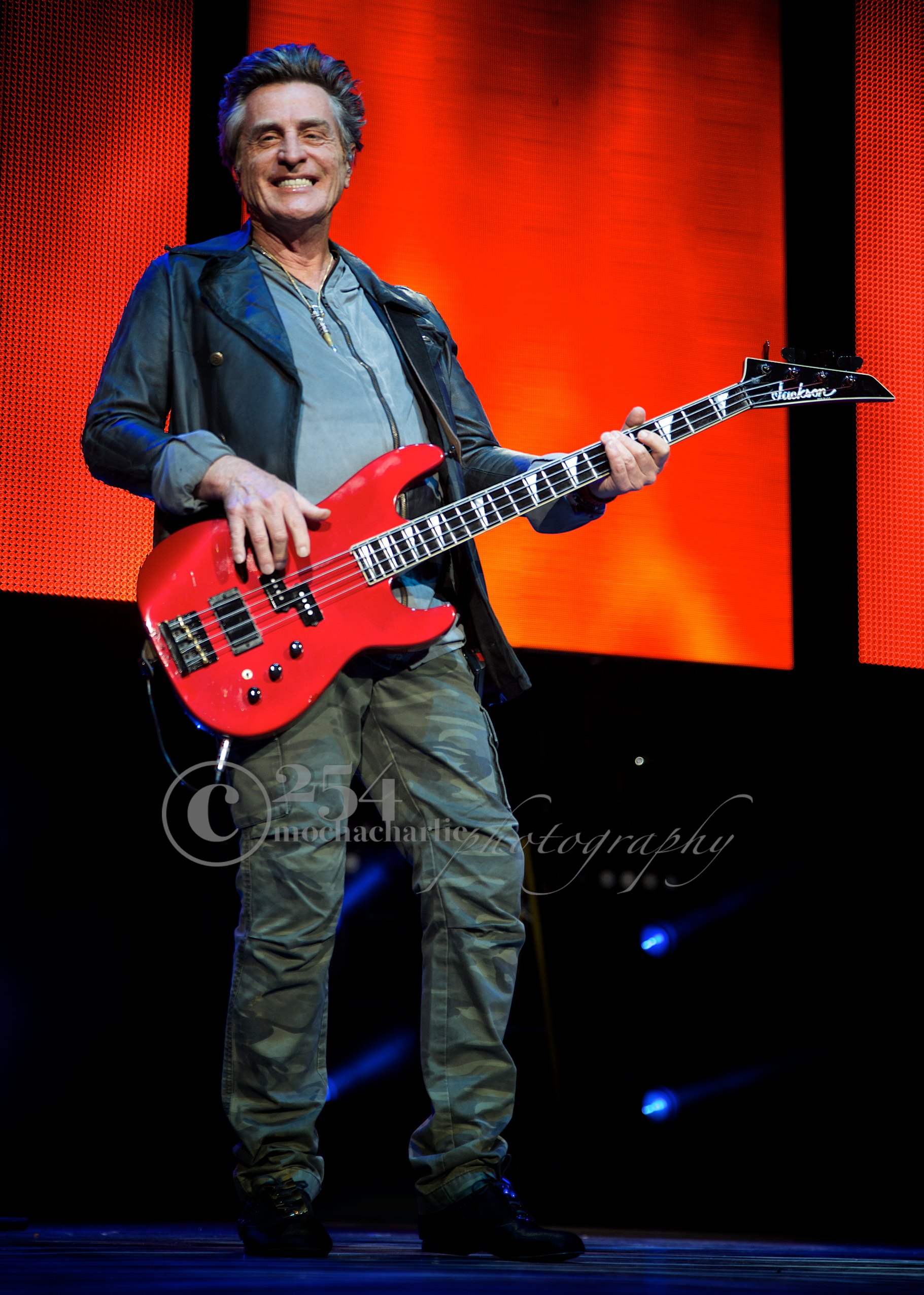 Journey at White River Ampitheater (Photo by Mocha Charlie)