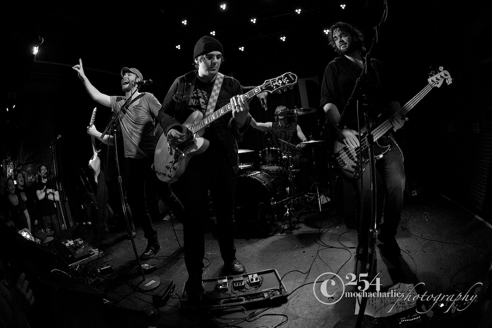 Van Eps at The Tractor Tavern (Photo by Mocha Charlie)