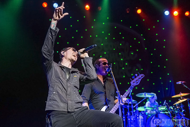 Stone Temple Pilots at The Paramount (Photo by Alex Crick)